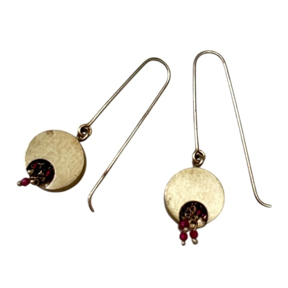 Artisan Bree 925 marked champagne gold & Red tiny stones Circle pierced Earrings - Picture 3 of 4